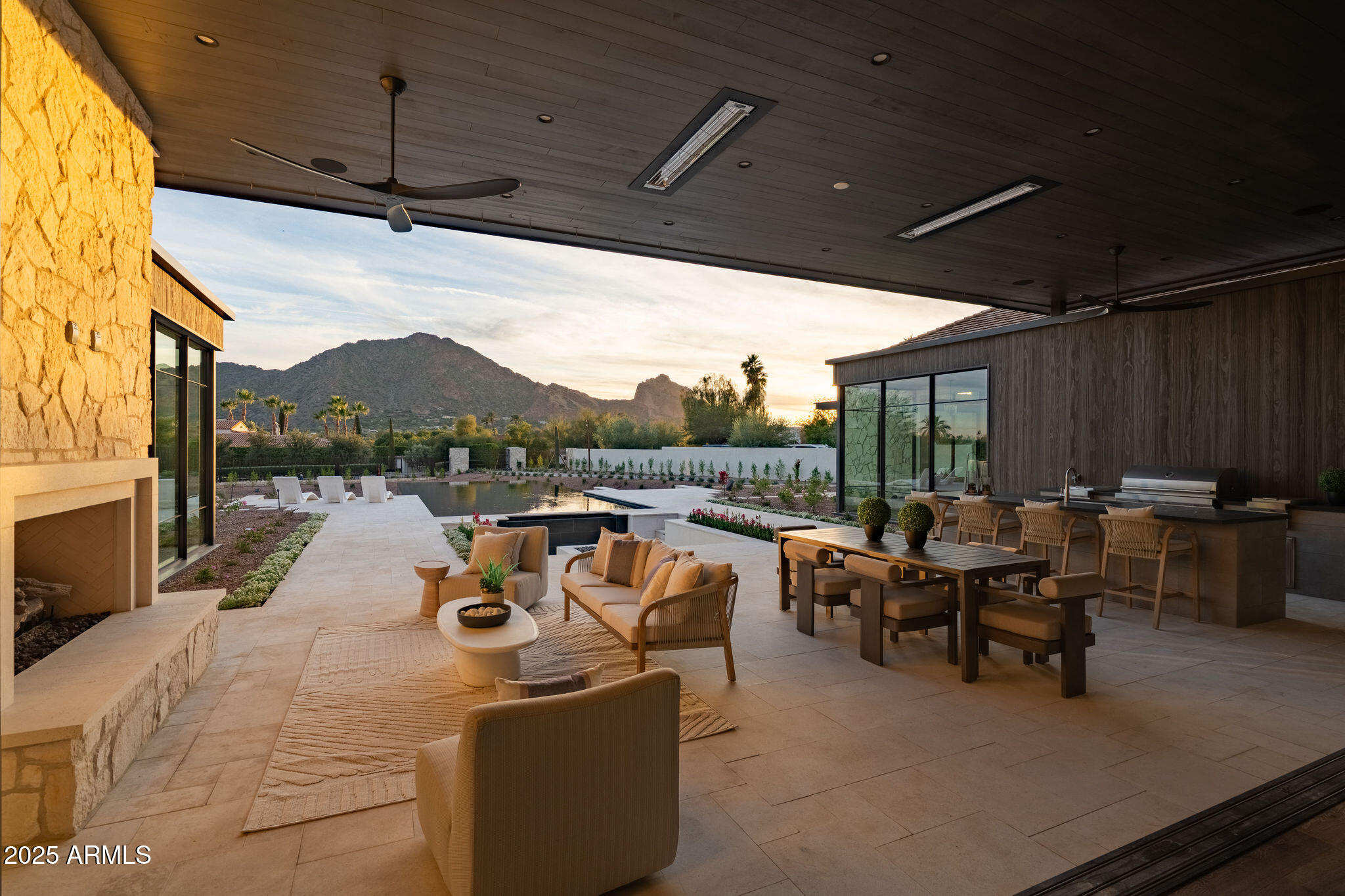 5902 East Cactus Wren Road Paradise Valley, AZ 85253 - Photo 3 of 72 3