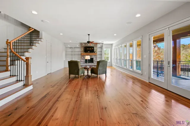 $945,000 | 18429 Amite Acres Drive, Prairieville, LA 70769