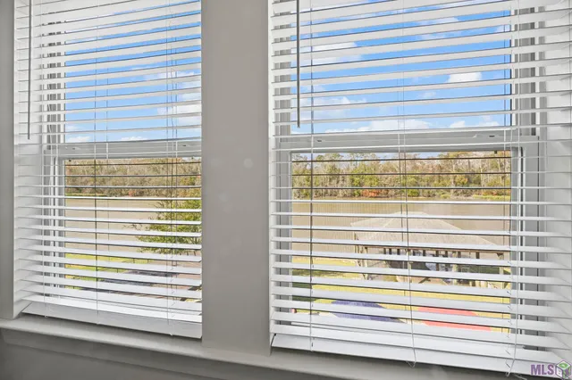 $945,000 | 18429 Amite Acres Drive, Prairieville, LA 70769