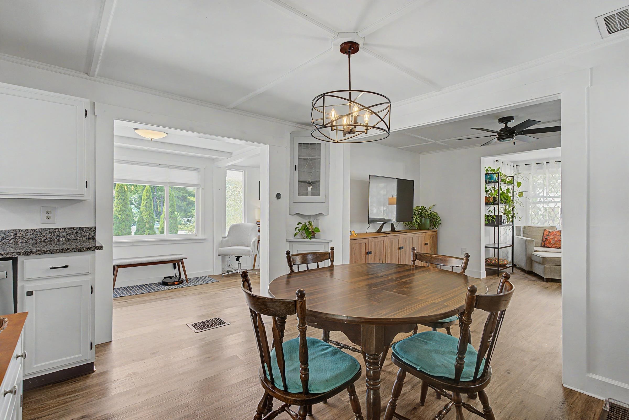 11 Magic Avenue Rochester, NH 03868 - Photo 7 of 22