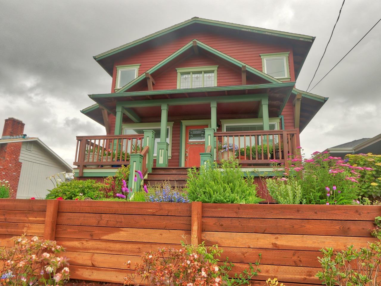 47 Southwest Hurbert Street Newport, OR 97365 - Photo 2 of 34 Front of House