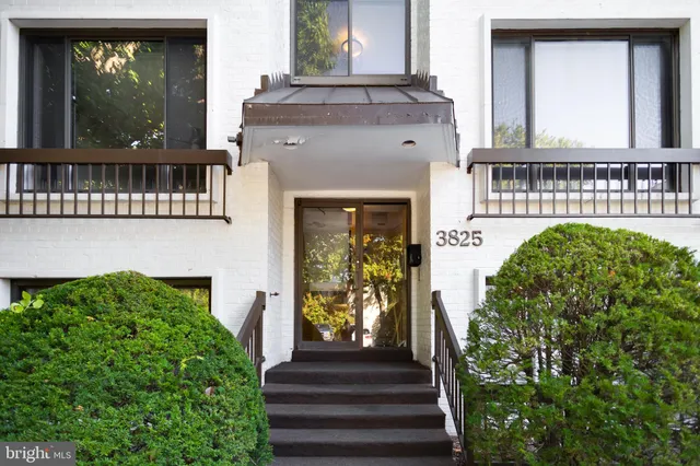 $425,000 | 3825 Davis Place Northwest, Unit 103, Washington, DC 20007