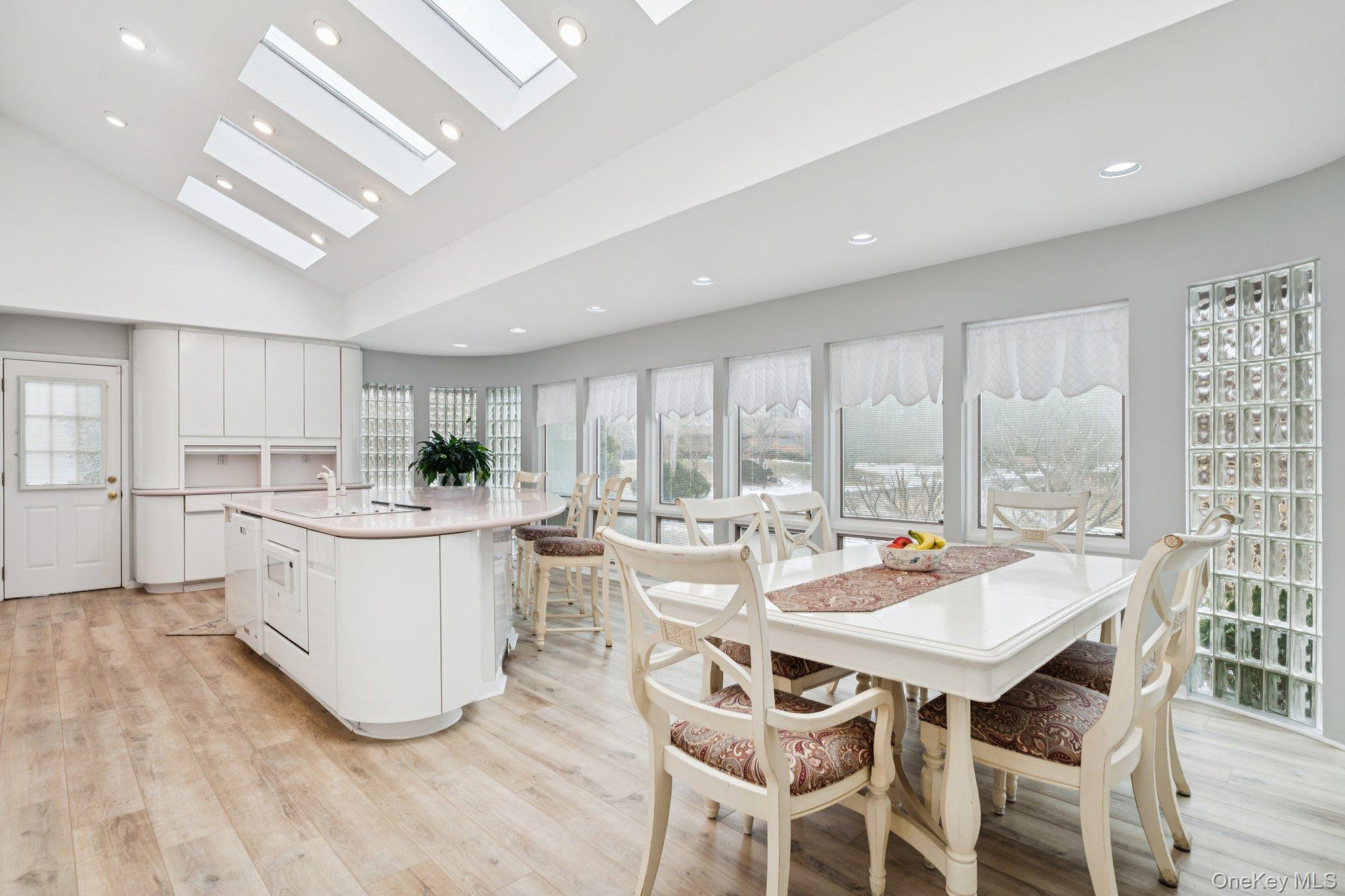 16 Fox Hollow Ridings Road Northport, NY 11768 - Photo 13 of 30