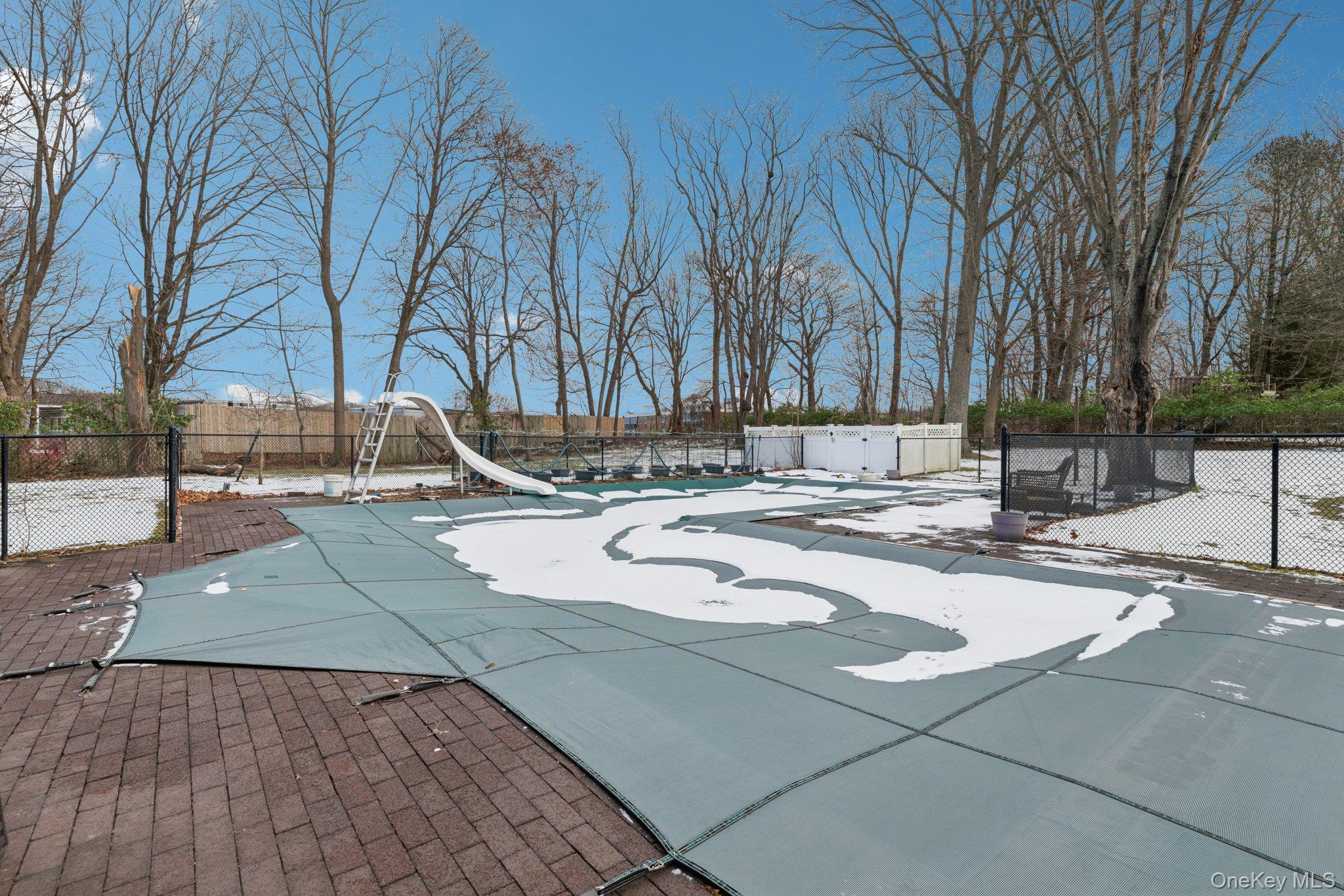 16 Fox Hollow Ridings Road Northport, NY 11768 - Photo 28 of 30