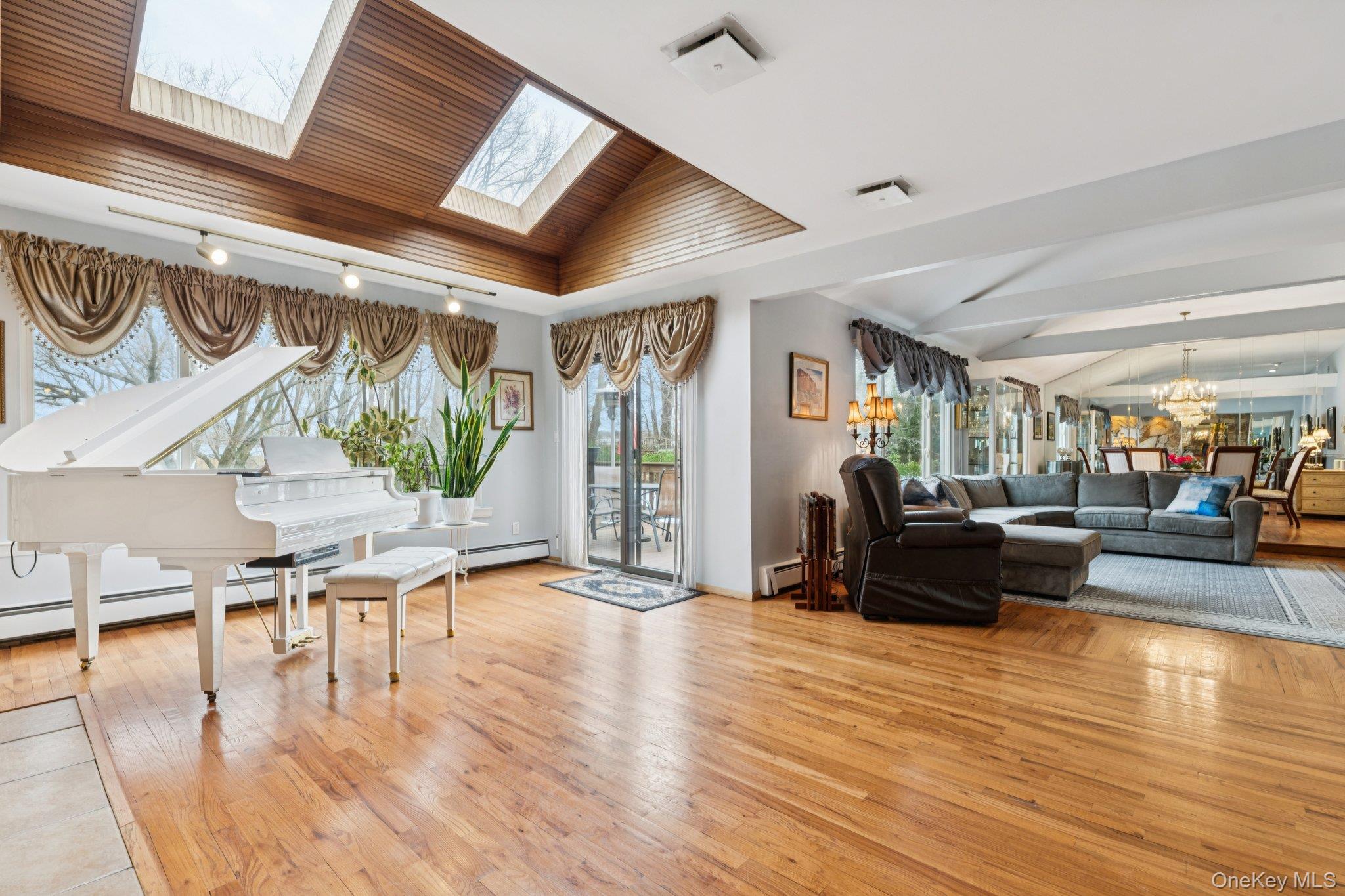 16 Fox Hollow Ridings Road Northport, NY 11768 - Photo 8 of 30