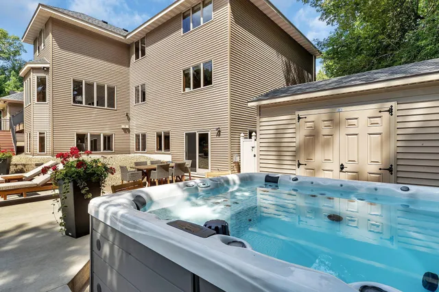 $719,900 | 2232 26th Street South, St. Cloud, MN 56301