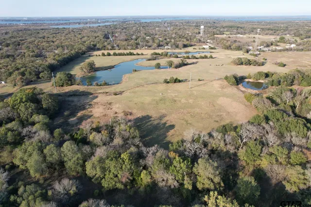 an aerial view of a houses