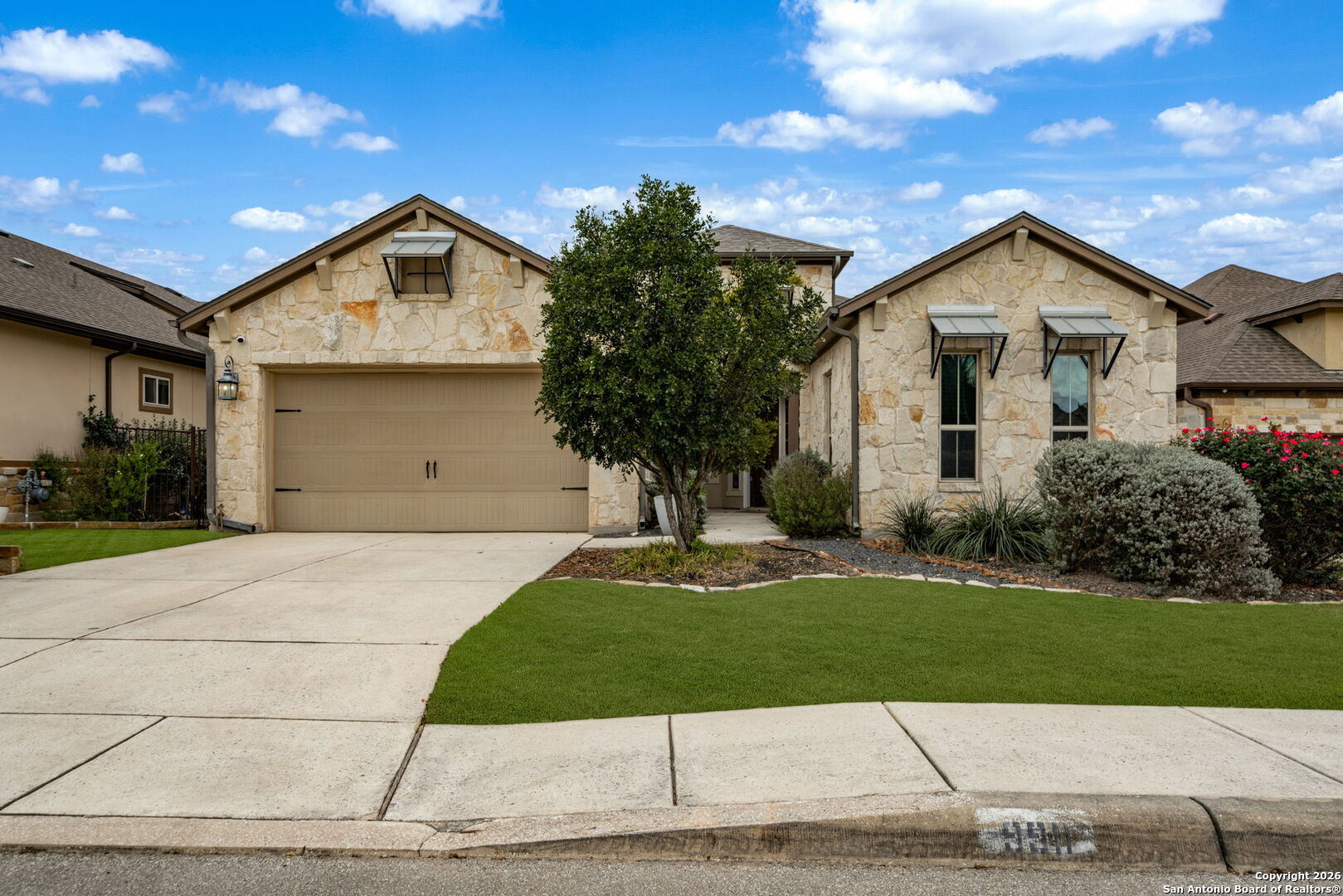 9911 Barefoot Way Boerne, TX 78006 - Photo 2 of 42
