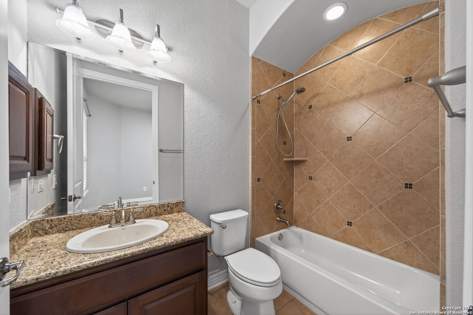 9911 Barefoot Way Boerne, TX 78006 - Photo 30 of 42