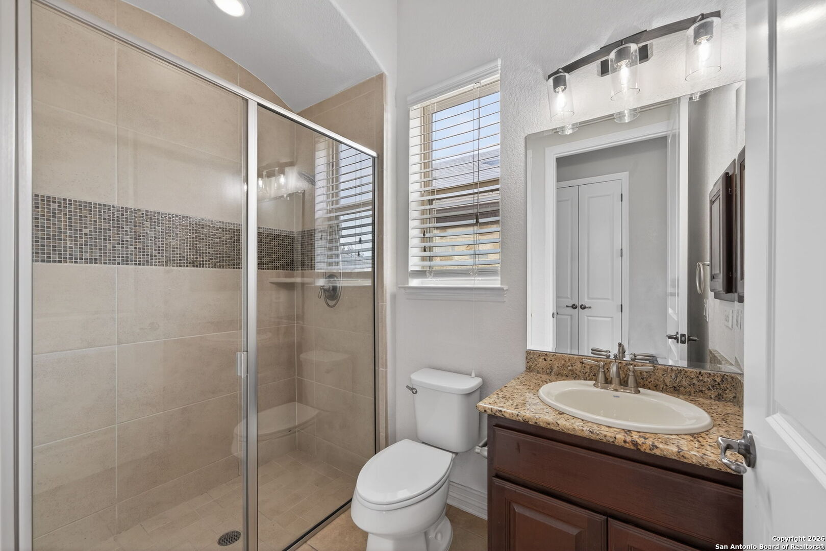 9911 Barefoot Way Boerne, TX 78006 - Photo 33 of 42