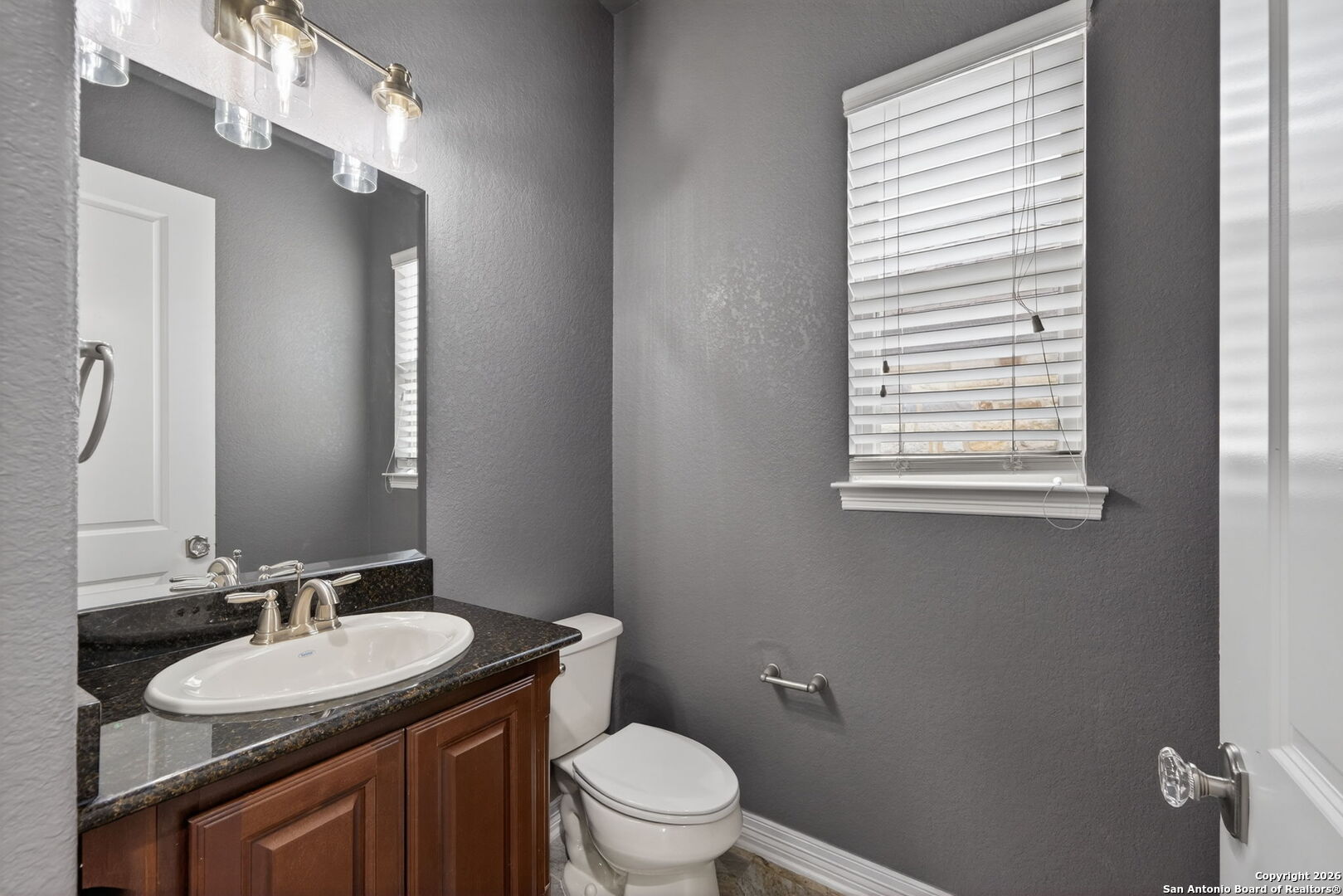 9911 Barefoot Way Boerne, TX 78006 - Photo 34 of 42