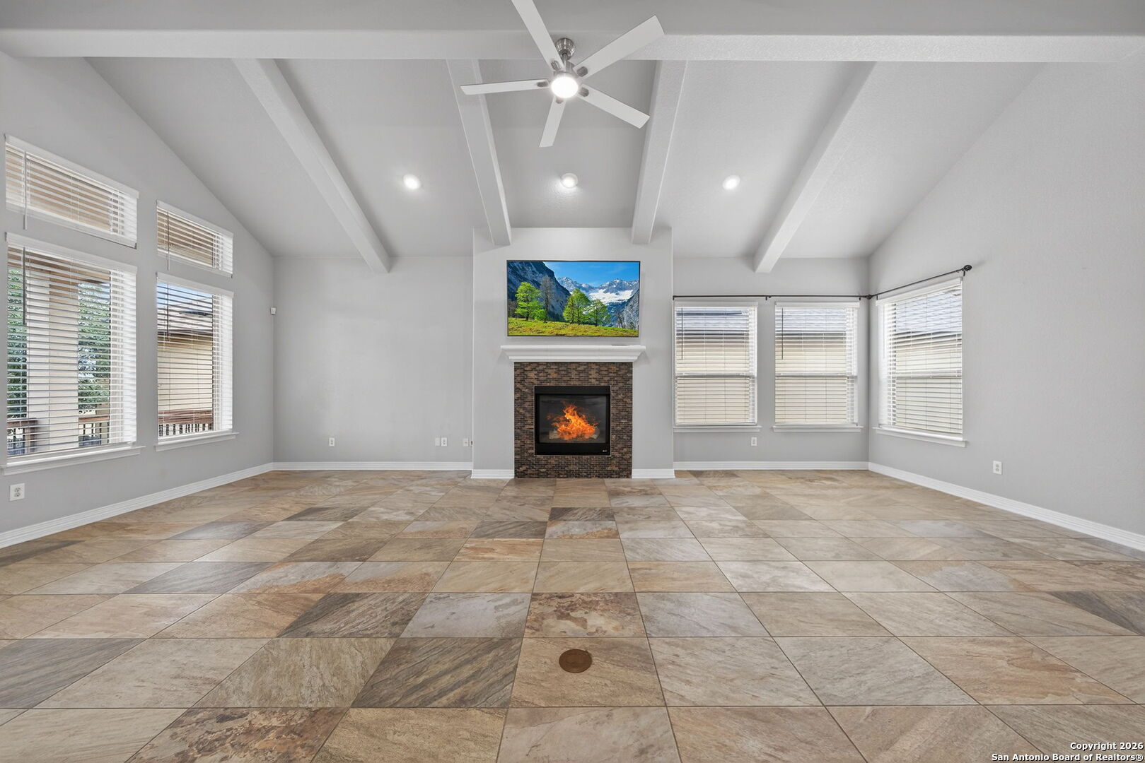 9911 Barefoot Way Boerne, TX 78006 - Photo 9 of 42