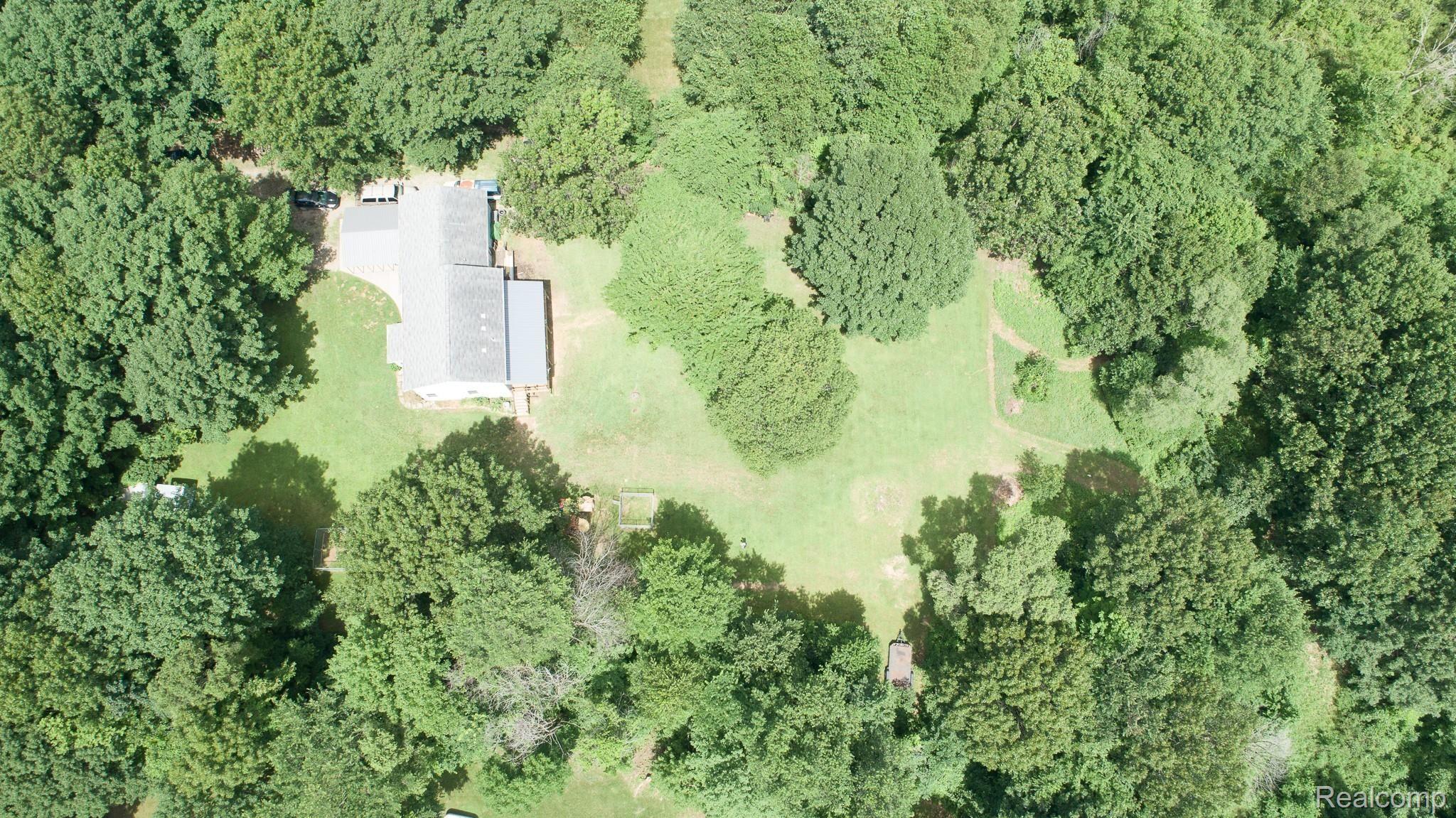 10360 Oakhurst Road Holly, MI 48442 - Photo 26 of 38 AERIAL VIEW
