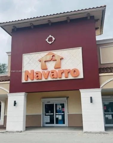 $2,300 | 2425 Northeast 135th Street, Unit 401, North Miami, FL 33181