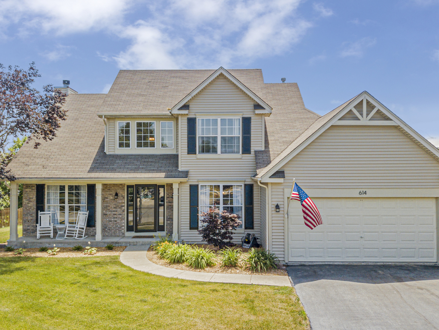 614 Northgate Drive Oswego, IL 60543 - Photo 2 of 33