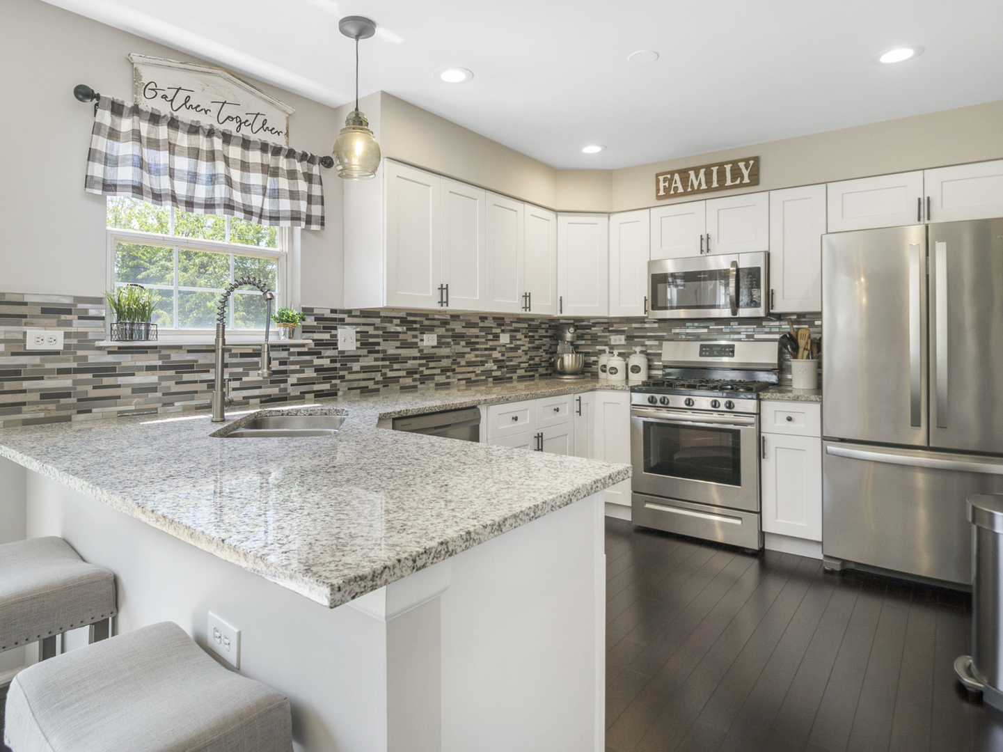 614 Northgate Drive Oswego, IL 60543 - Photo 8 of 33