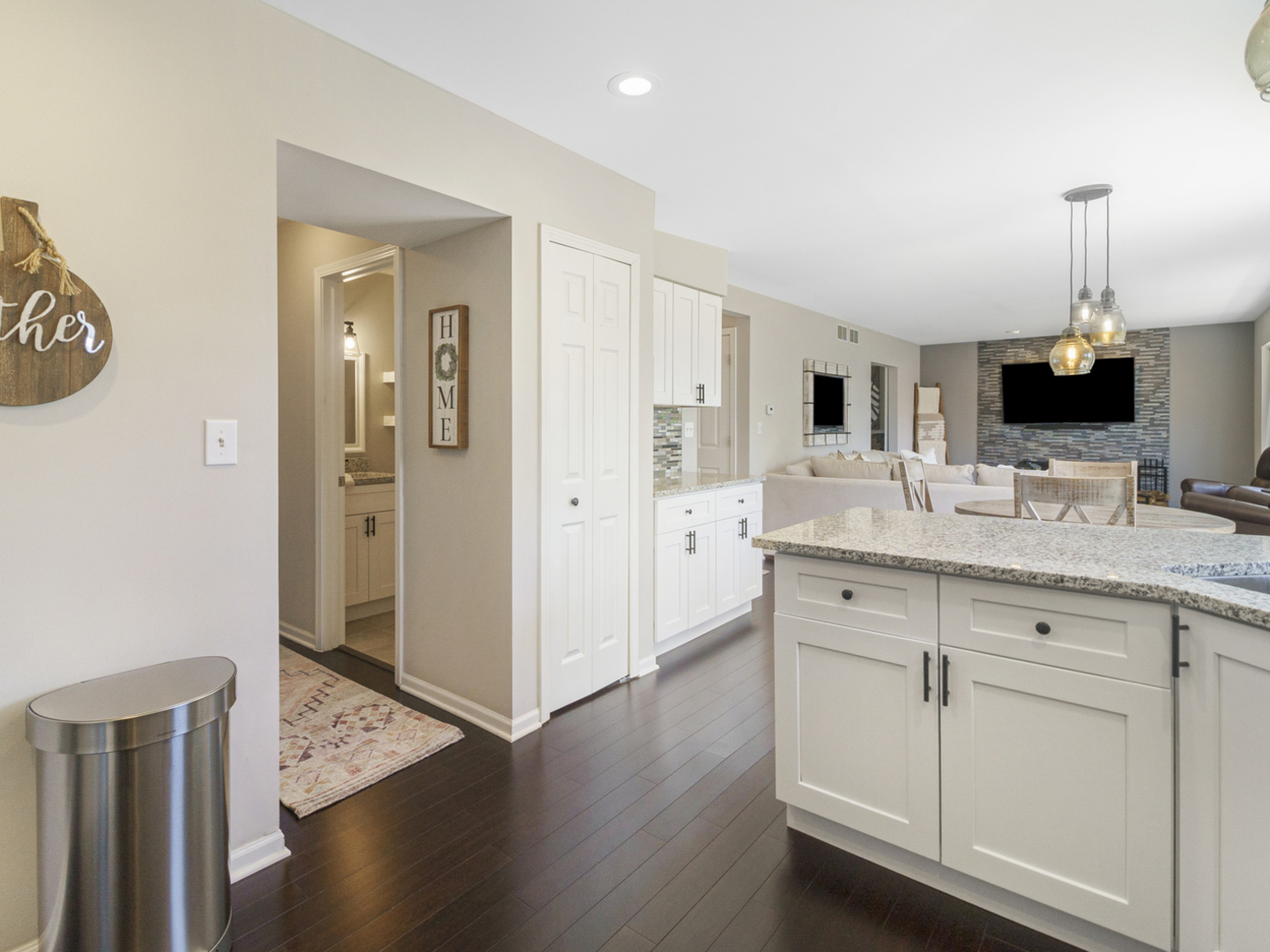 614 Northgate Drive Oswego, IL 60543 - Photo 9 of 33