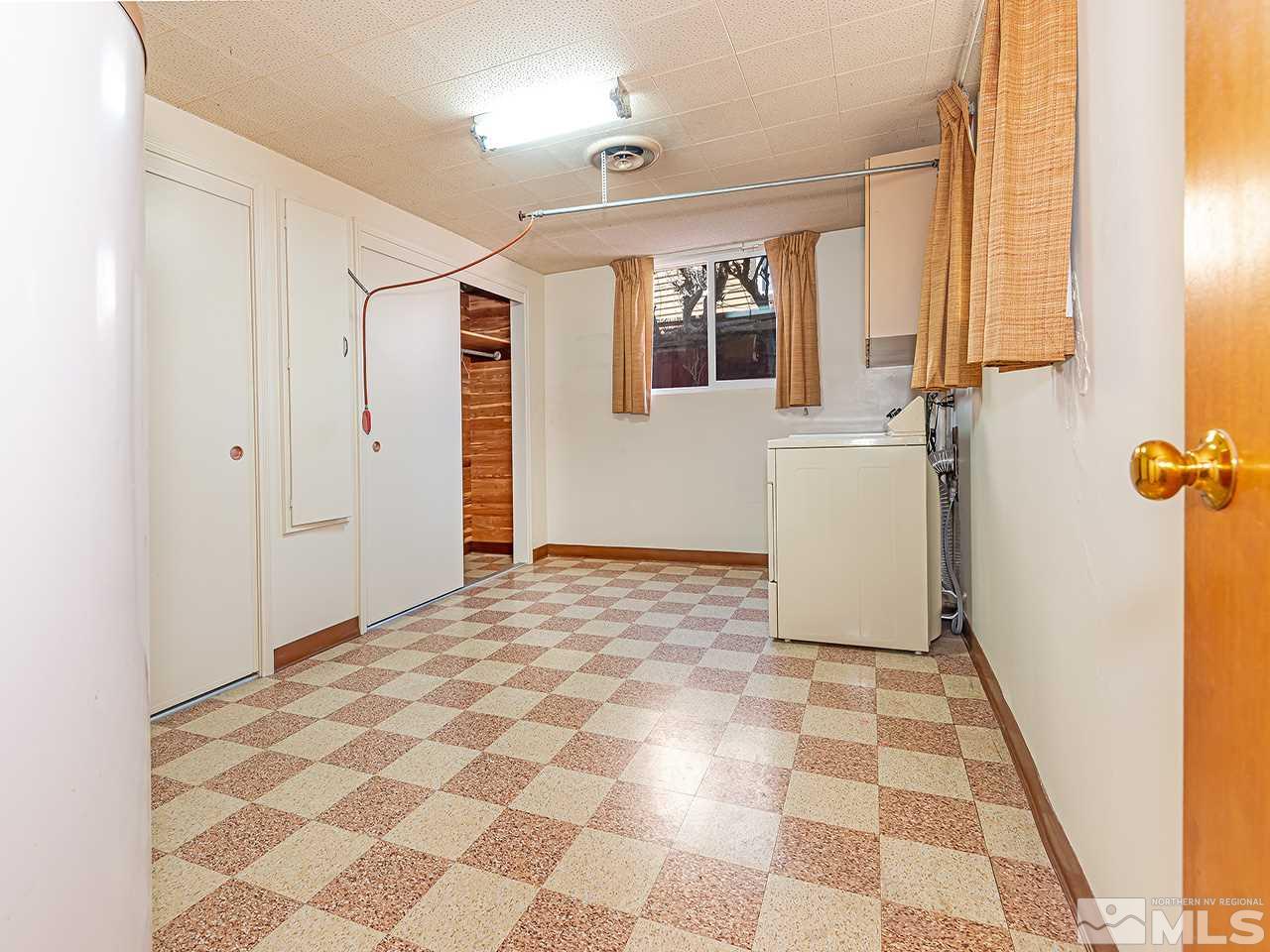 998 Bowman Drive Reno, NV 89503 - Photo 17 of 26 Photo 17