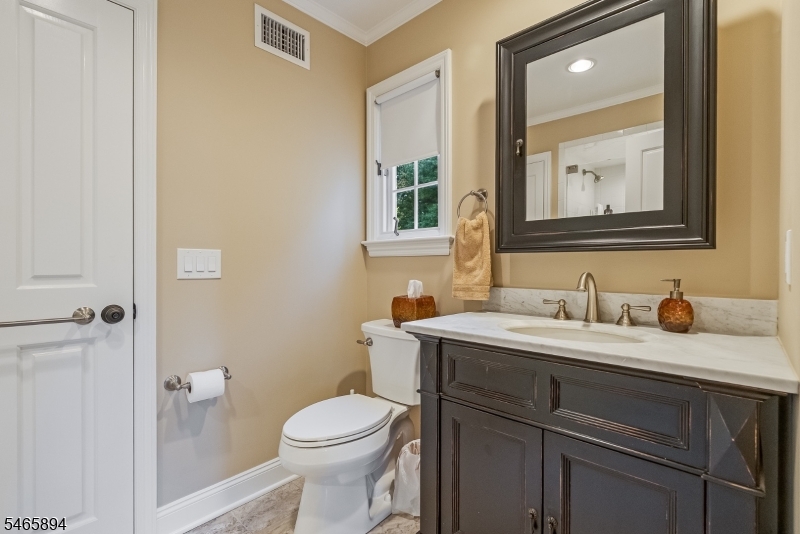 4 Barberry Row Chester, NJ 07930 - Photo 24 of 40 Gallery Image 24