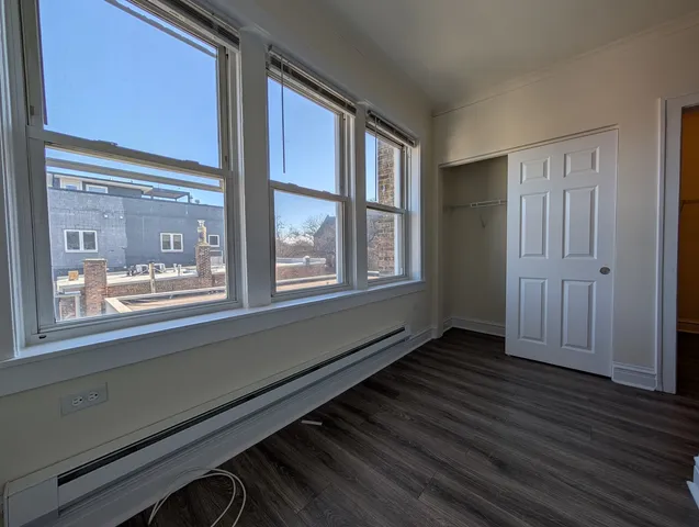 $1,650 | 2936 West Palmer Street, Unit 405, Chicago, IL 60647