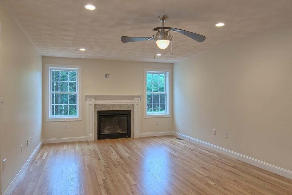 6 Border Road Tewksbury, MA 01876 - Photo 12 of 32