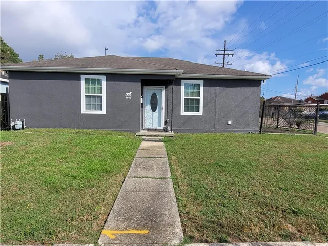 $1,900 | 8603 Stroelitz Street, New Orleans, LA 70118