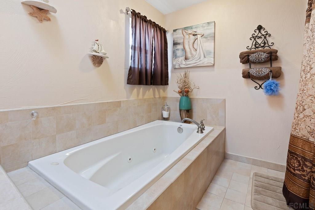 13 Putter Drive Palm Coast, FL 32164 - Photo 20 of 41