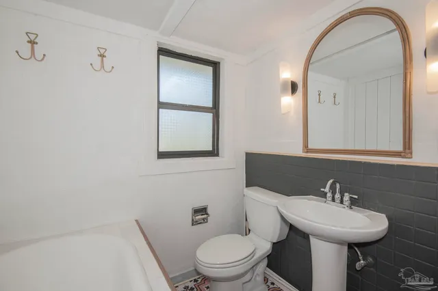 $634,000 | 1620 East Yonge Street, Pensacola, FL 32503