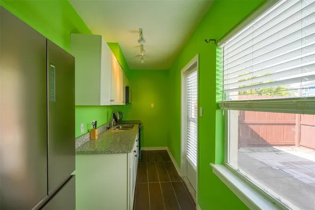 $1,600 | 115 145th Avenue, Unit 3, Madeira Beach, FL 33708