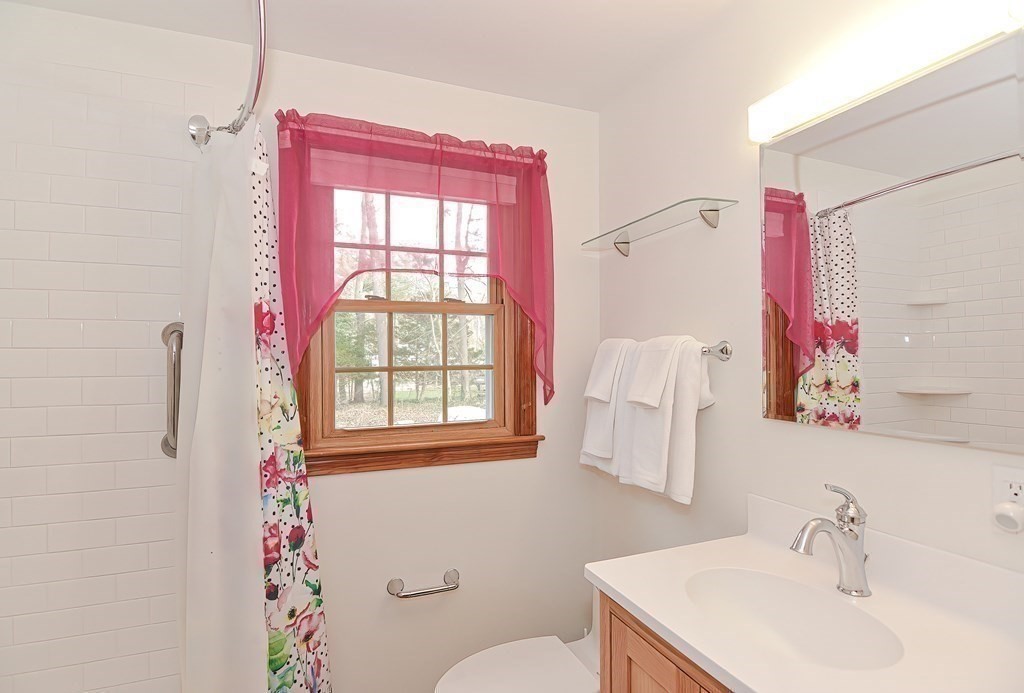 16 Blackington Road Foxboro, MA 02035 - Photo 14 of 31 Gallery Image 14