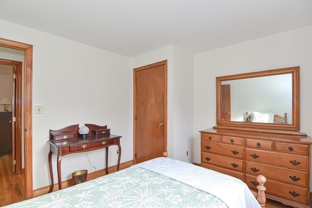 16 Blackington Road Foxboro, MA 02035 - Photo 21 of 31 Gallery Image 21
