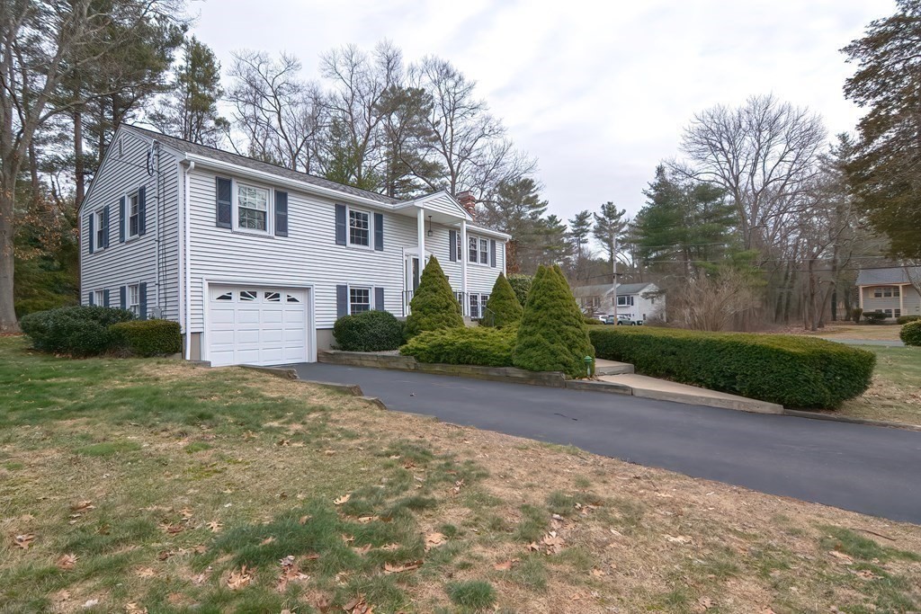 16 Blackington Road Foxboro, MA 02035 - Photo 29 of 31 Gallery Image 29