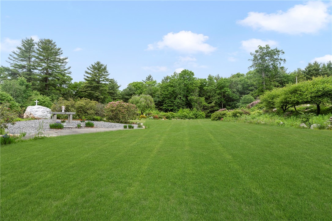 112 South Killingly Road Foster, RI 02825 - Photo 36 of 48