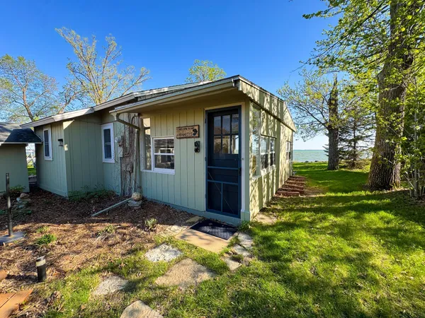 $499,900 | 42536 Pleasure Park Road, Ottertail, MN 56571