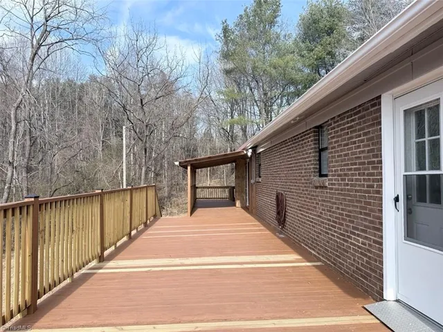 $257,000 | 1433 Gray Cir Road, Westfield, NC 27053