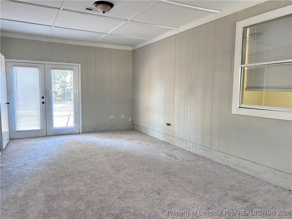 4805 Old Field Road Fayetteville, NC 28304 - Photo 4 of 5 an empty room with windows