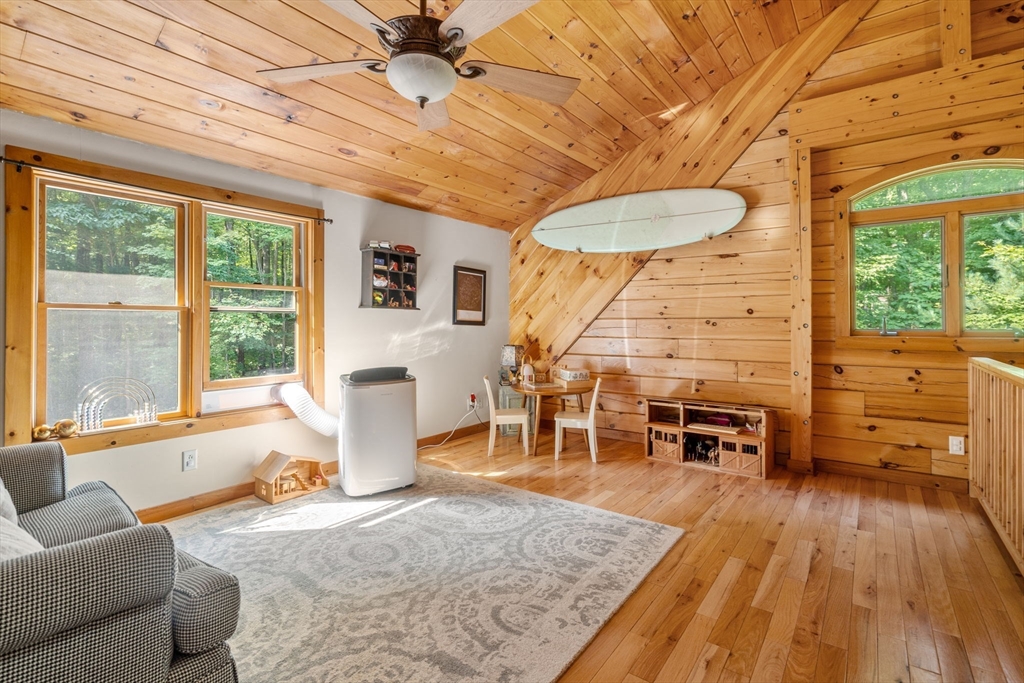 138 Chocolog Road Uxbridge, MA 01569 - Photo 17 of 39 Gallery Image 17