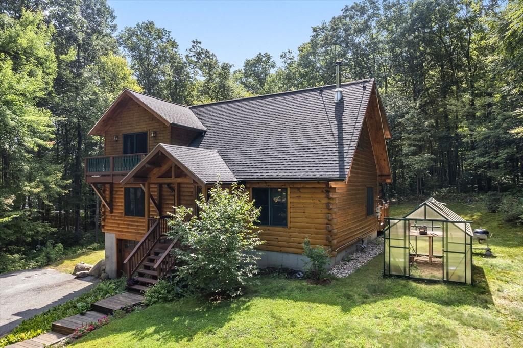 138 Chocolog Road Uxbridge, MA 01569 - Photo 38 of 39 Gallery Image 38
