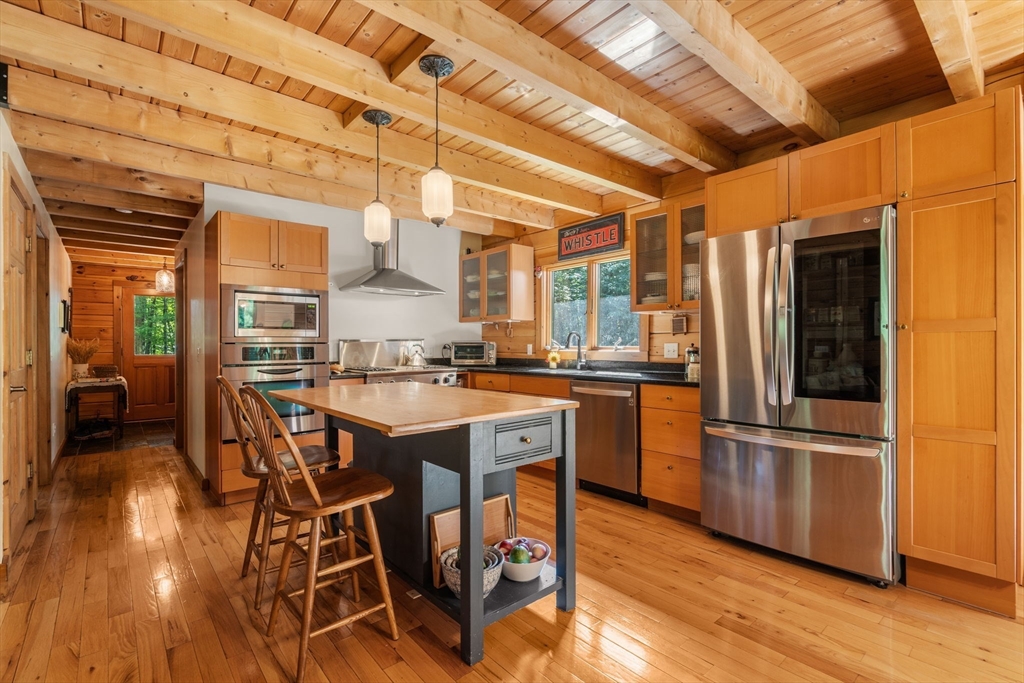 138 Chocolog Road Uxbridge, MA 01569 - Photo 6 of 39 Gallery Image 6