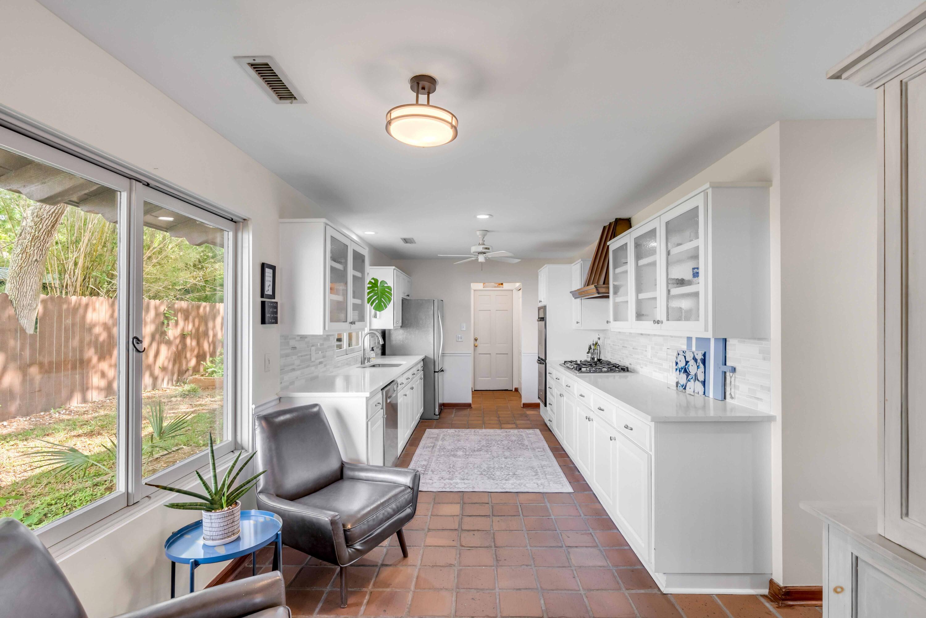 446 Wampler Drive Charleston, SC 29412 - Photo 28 of 75 446Wampler_NickCannPhoto-19