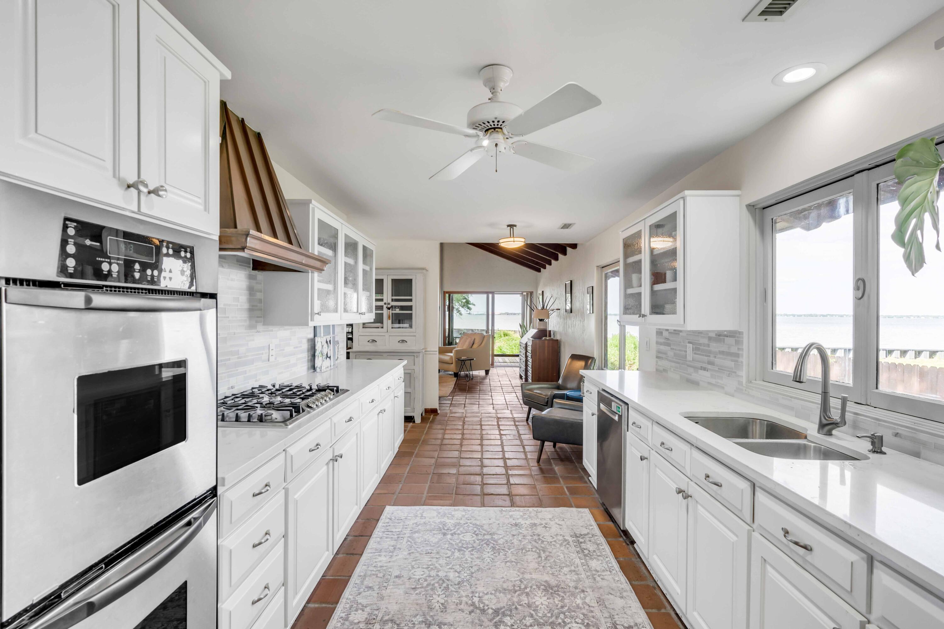 446 Wampler Drive Charleston, SC 29412 - Photo 29 of 75 446Wampler_NickCannPhoto-22