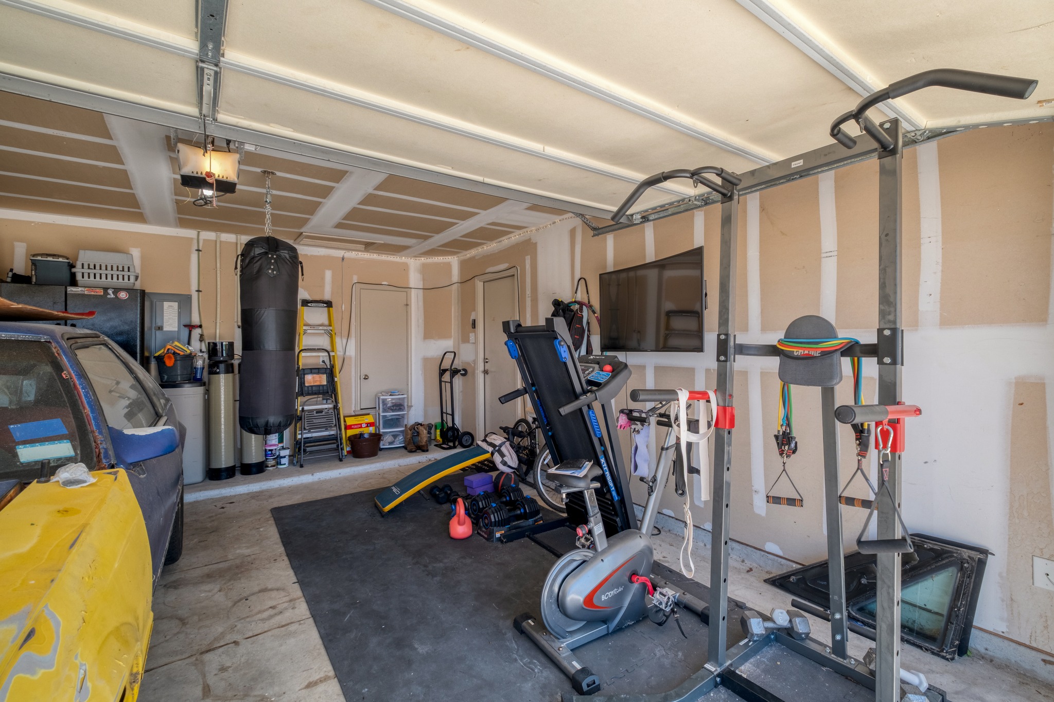 174 Falcon Drive Luling, TX 78648 - Photo 25 of 38 Used as Workout room with a garage and concrete floors
