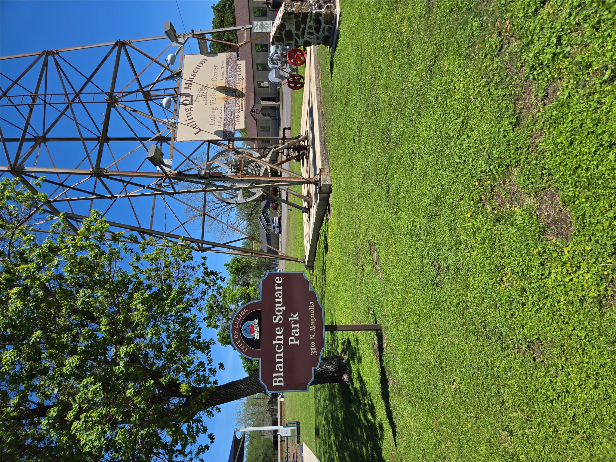 174 Falcon Drive Luling, TX 78648 - Photo 30 of 38 BLANCHE SQUARE PARK