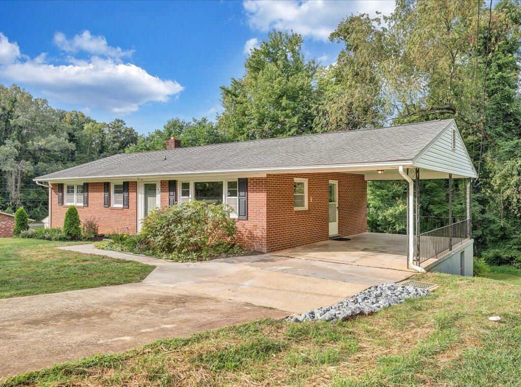 43 Pine Brook Road Collinsville, VA 24078 - Photo 2 of 39 02-MIB07127