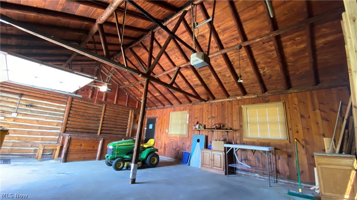 1104 Lake Road Conneaut, OH 44030 - Photo 30 of 34