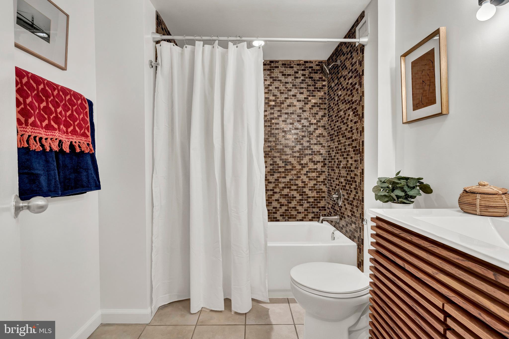 2440 16th Street Northwest, Unit 312 Washington, DC 20009 - Photo 19 of 27