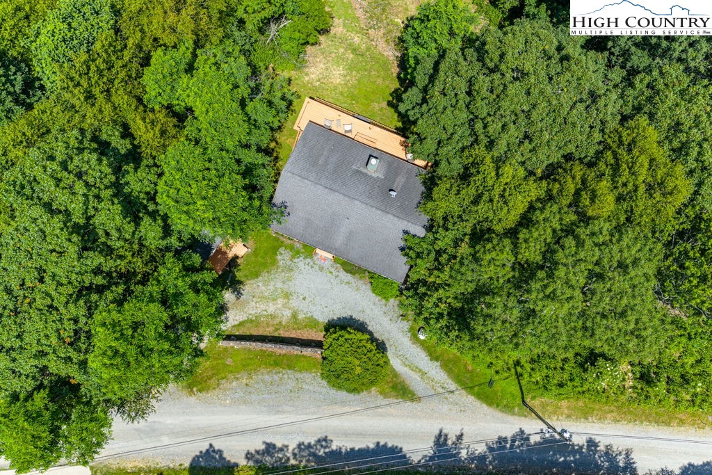 404 Running Deer Trail Boone, NC 28607 - Photo 37 of 38 an aerial view of a yard