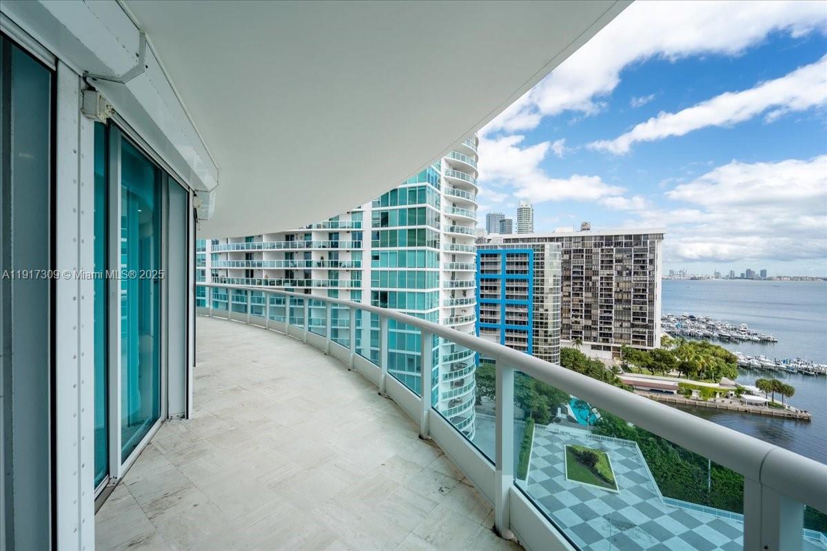 2127 Brickell Avenue, Unit 1701 Miami, FL 33129 - Photo 53 of 95
