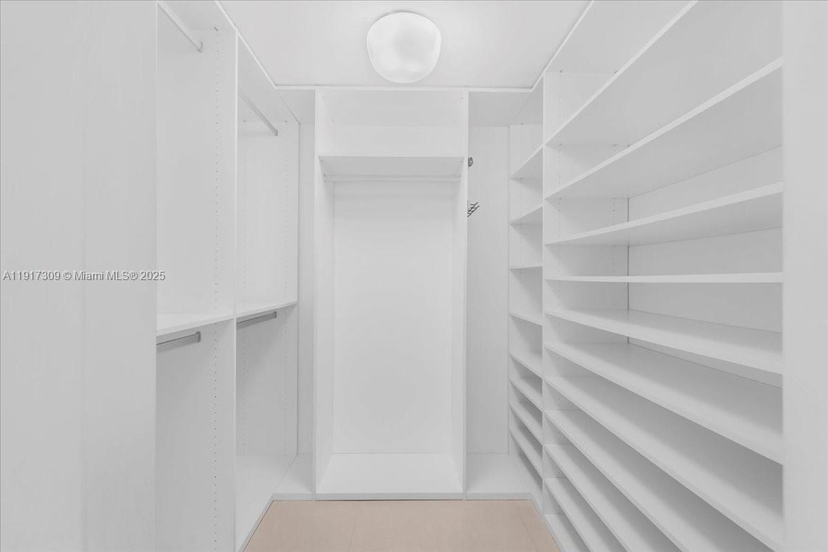 2127 Brickell Avenue, Unit 1701 Miami, FL 33129 - Photo 58 of 95