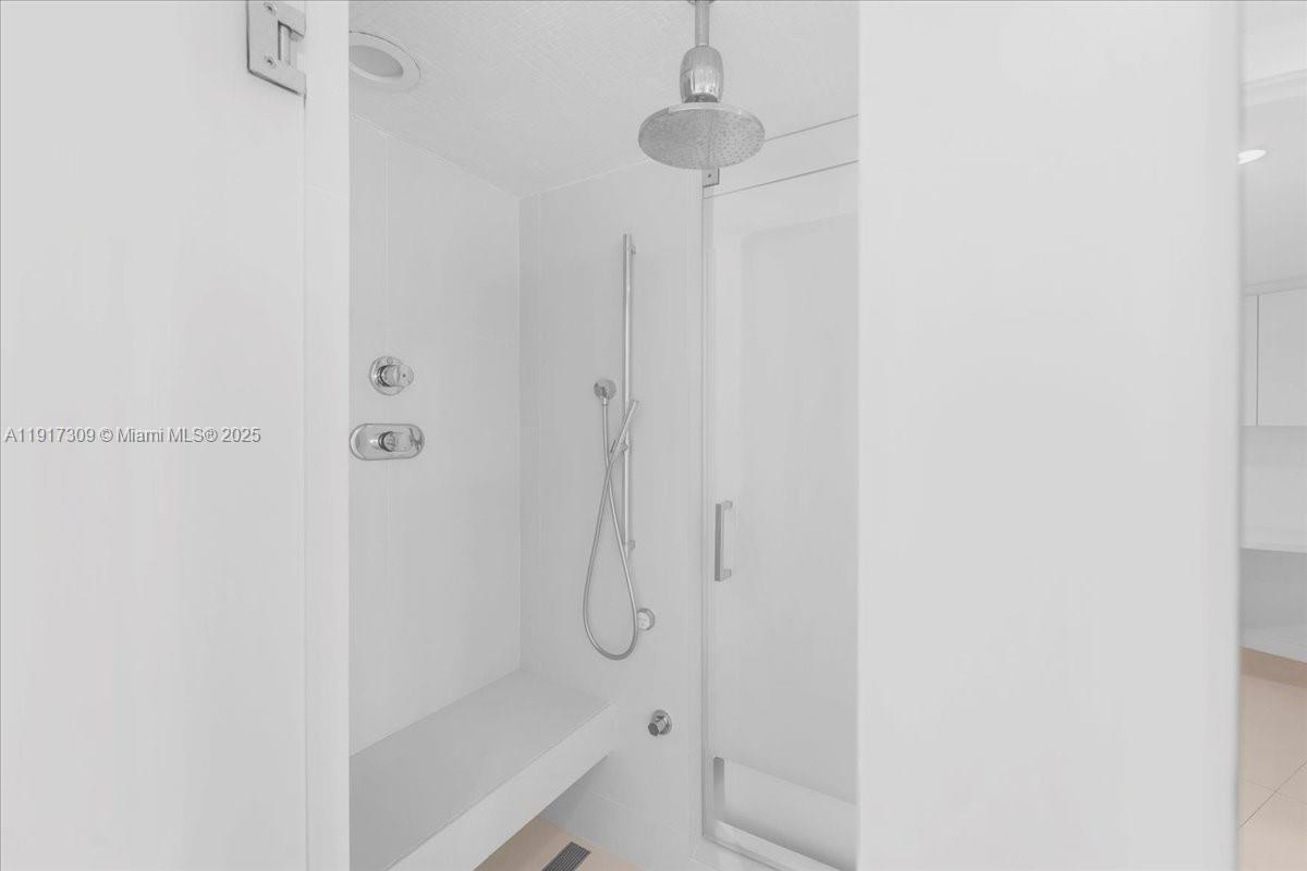 2127 Brickell Avenue, Unit 1701 Miami, FL 33129 - Photo 70 of 95